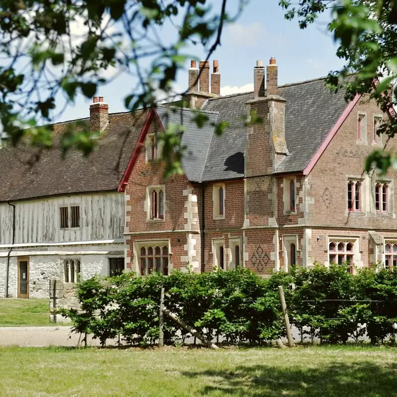 Llanthony Secunda Priory