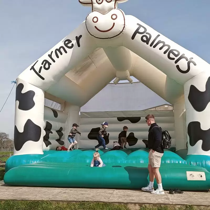 Farmer Palmer's Farm Park