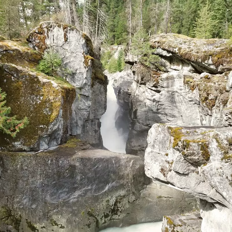 Nairn Falls Provincial Park