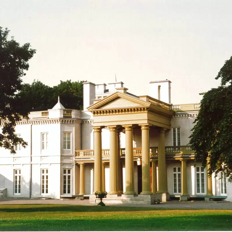 Dundurn Castle