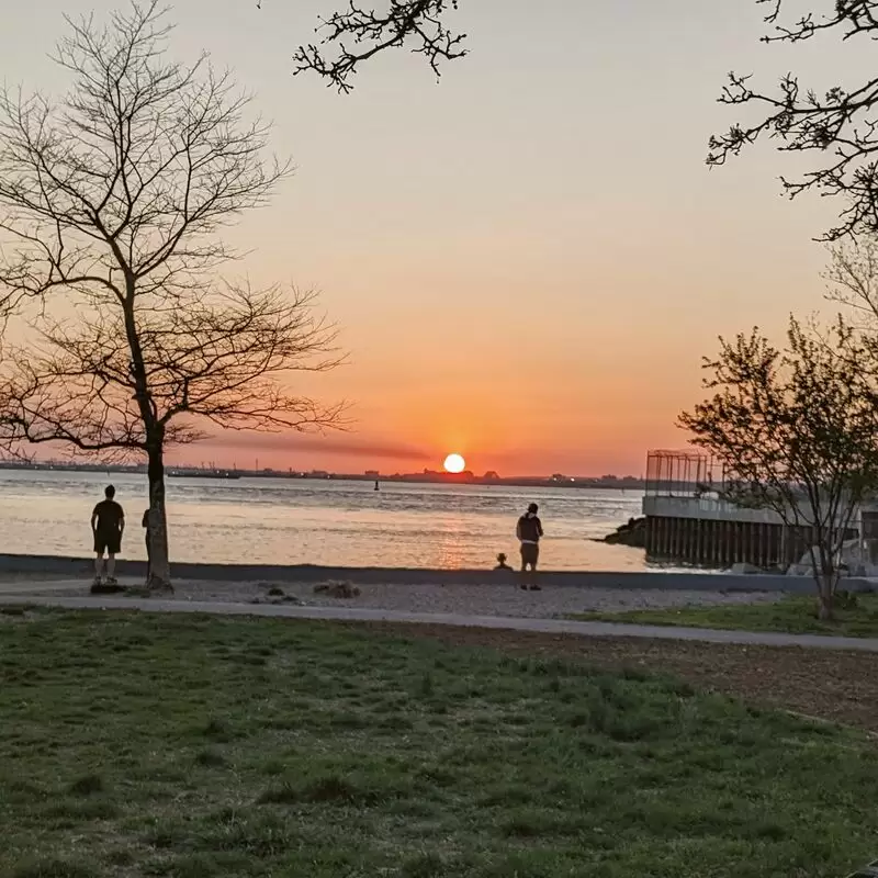 Louis Valentino Jr. Park and Pier