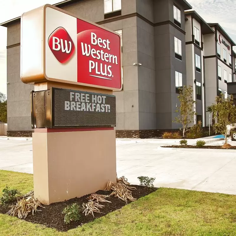 Best Western Plus Prien Lake Inn & Suites