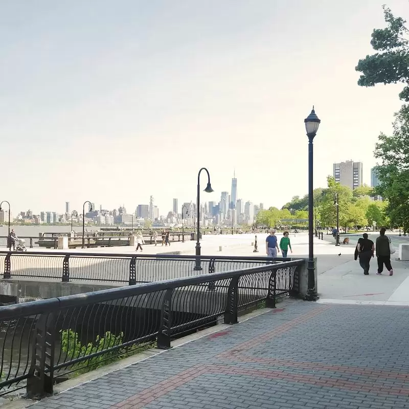 Hudson River Waterfront Walkway